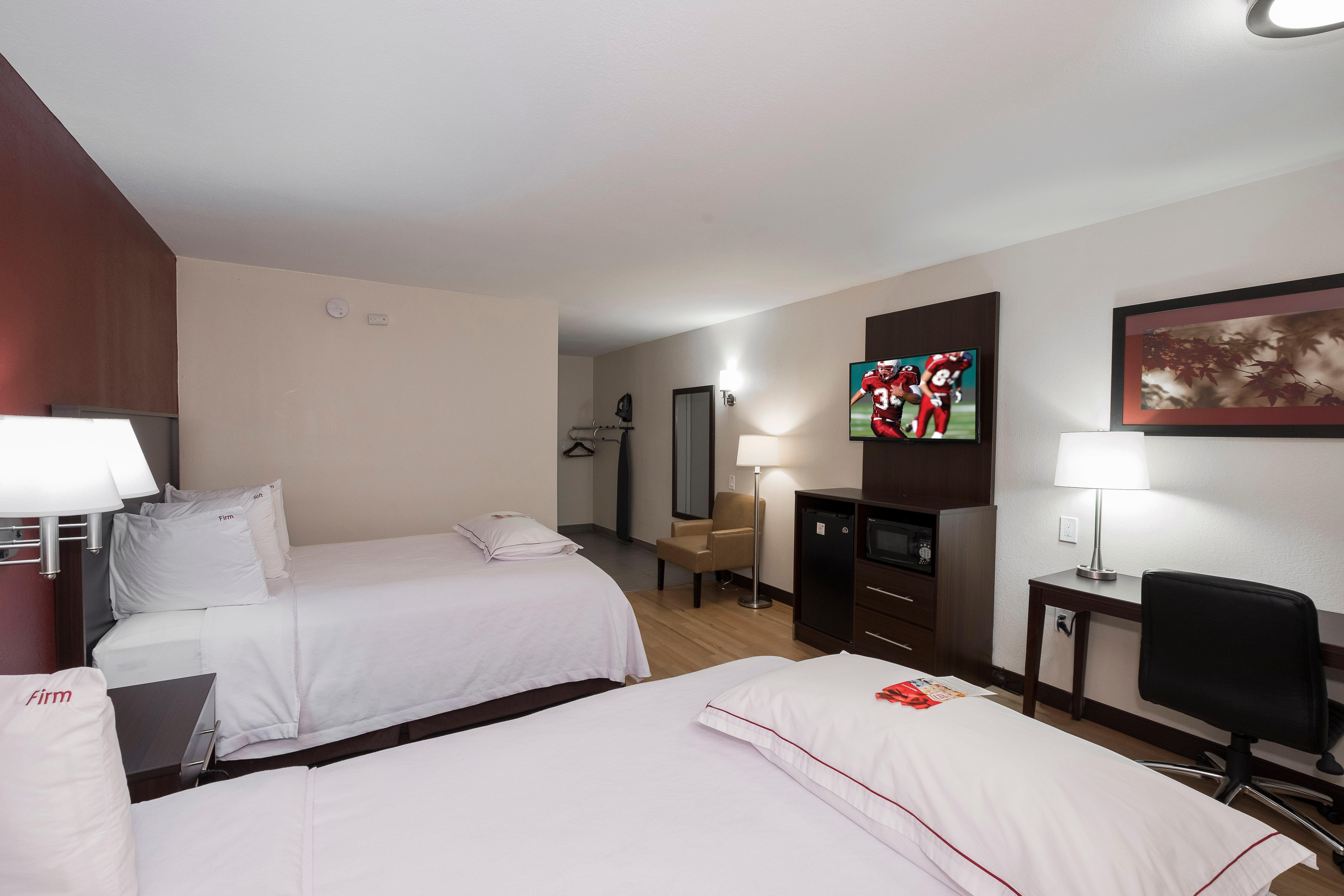 Red Roof Inn Plus+ Пъкипсий Екстериор снимка